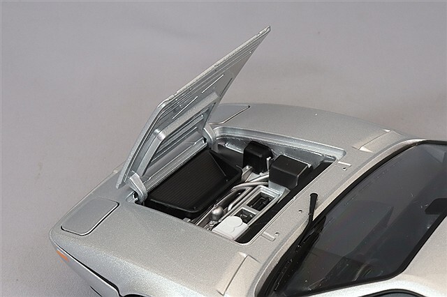 ノレブ　1/18 BMW M1 ノレブ 1/18 BMW M1 1980 メタリックシルバー