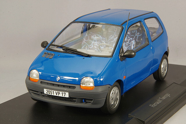 ノレブ 1/18 ルノー トゥインゴ 1995 シアンブルー