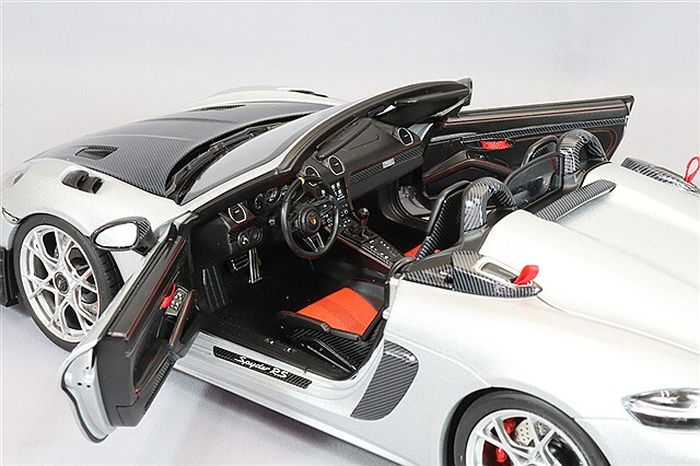 ノレブ 1/18 ポルシェ 718 スパイダー RS ヴァイザッハ 2023 GT
