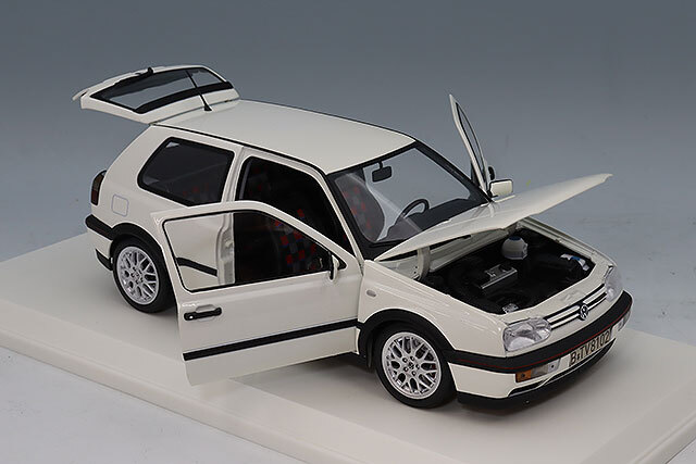 ノレブ 1/18 フォルクスワーゲン ゴルフ GTI 1996 キャンディホワイト