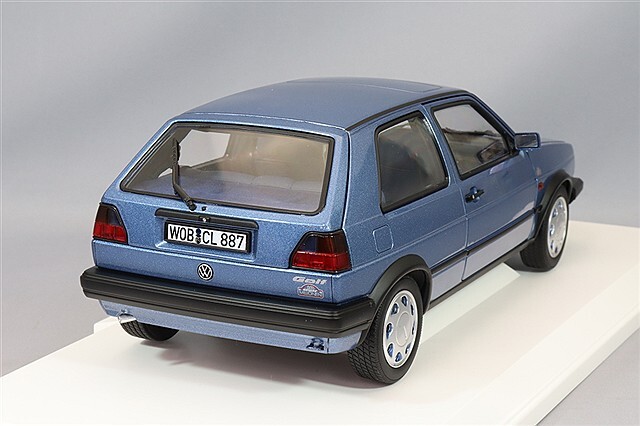 ノレブ Norev フォルクスワーゲン Volkswagen 1/18 ノレブ（NOREV） 1/18 フォルクスワーゲン ゴルフ 2002 レッド 完成品