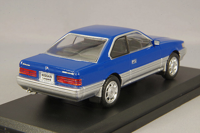 DISM 日産 レパード Ultima 1986 1/43 【3台セット】 MARK43 1/43 日産 レパード アルティマ 1986 (F31) クリスタルホワイト