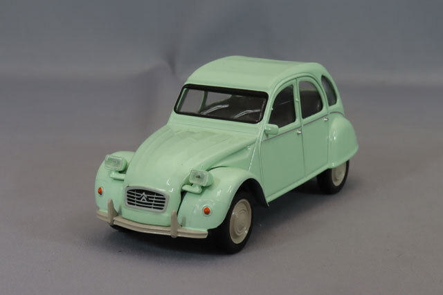 ノレブ 1/43 シトロエン 2CV ライトグリーン