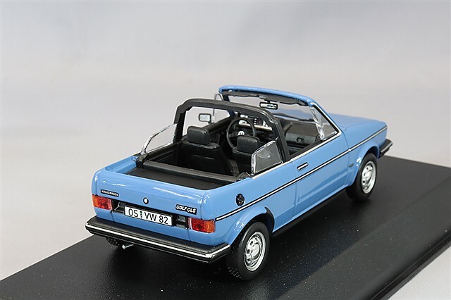 ノレブ 1/43 フォルクスワーゲン ゴルフコンバーチブル 1981 モナコブルー