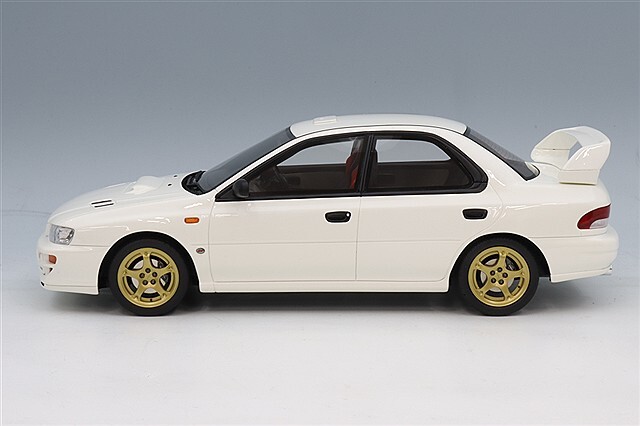 オットー 1/18 スバル インプレッサ WRX STi タイプ RA 2000 ホワイト