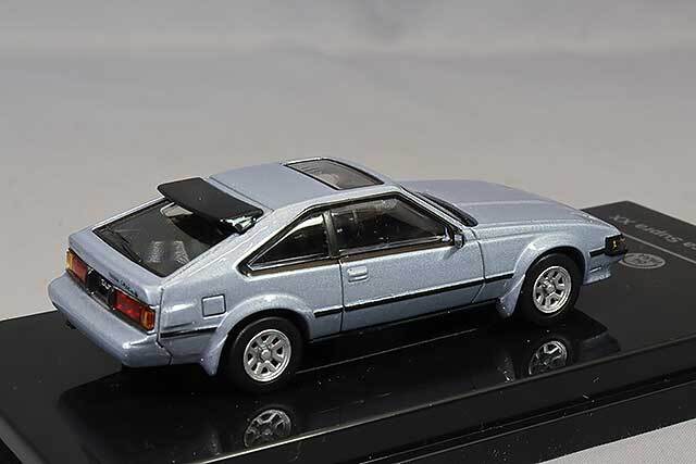 PARA64 1/64 トヨタ セリカ XX 1984 メタリックライトブルー 左