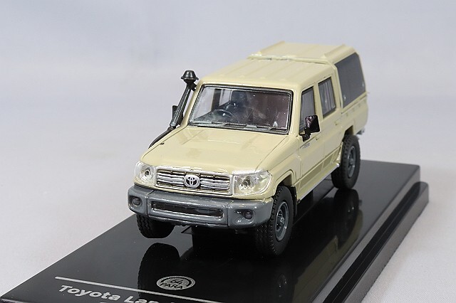 PARA64 1/64 トヨタ ランドクルーザー ダブルキャブ LC79 2014