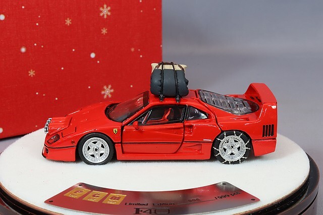 PGM (Private goods model) 1/64 フェラーリ F40 レッド スノー