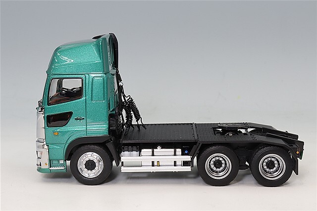 プラッツ/ケンクラフト 1/50 日野 プロフィア SS 6x4 ハイルーフ