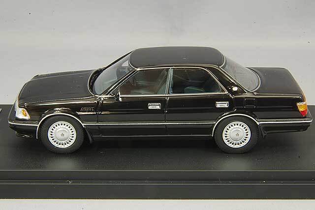 MARK43 1/43 トヨタ クラウン 3000 アスリート L(MS135) ブラック