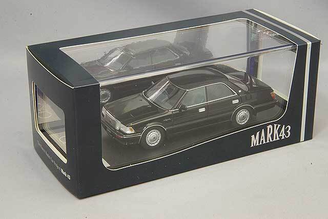 MARK43 1/43 トヨタ クラウン 3000 アスリート L(MS135) ブラック