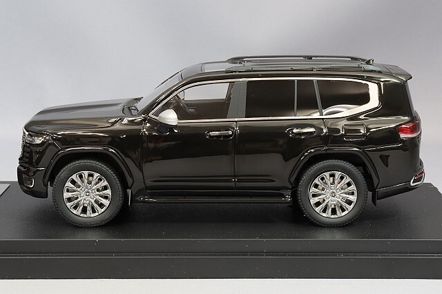 松43 MARK43 1/43 トヨタ ランドクルーザー JA300W ZX ブラック 完成