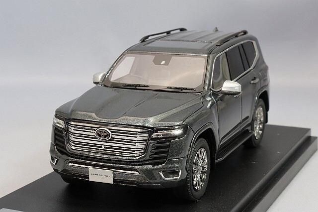 新品　ランドクルーザー 300 ミニカー グレーメタリック Amazon | 1/30 トヨタ 新型ランドクルーザー 300 ランクル