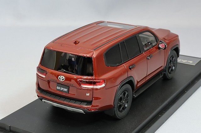 MARK43 1/43 トヨタ ランドクルーザー (JA300W) GR SPORT ダークレッド