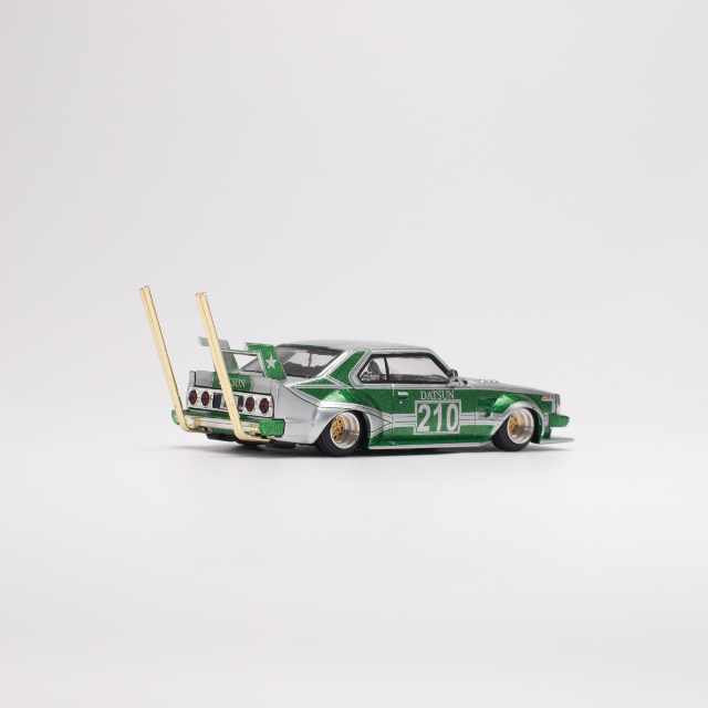 ご当地熊本☆ストラップ　ワルモンのワルスイカ　激レア　レトロ　暴走族 POP RACE 1/64 日産 スカイライン C210 暴走族スタイル BATHING