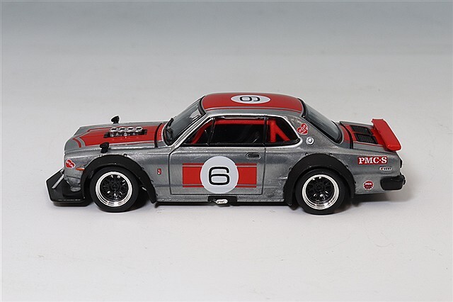 宮沢模型流通限定 POP RACE x XCARTOYS 1/64 日産 スカイライン GT-R