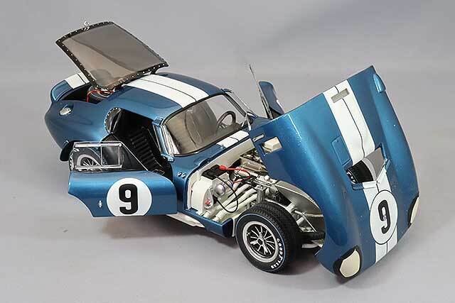 EXOTO 1/18 コブラ デイトナ 1965 ルマン24H #9 D.ガーニー