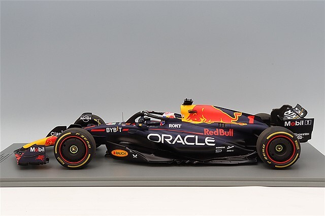 RedBull RB19 フェルスタッペン スパーク 日本GP Amazon.co.jp: F1日本GP 鈴鹿サーキット限定 143 spark Oracle Red
