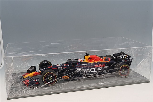 RedBull RB19 フェルスタッペン スパーク 日本GP Amazon.co.jp: F1日本GP 鈴鹿サーキット限定 143 spark Oracle Red