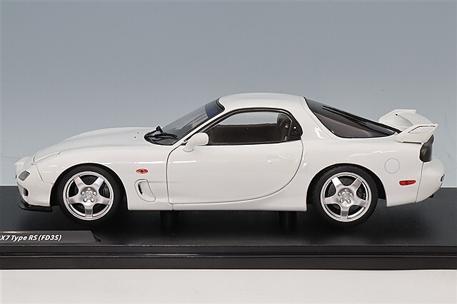 イグニッションモデル1/18マツダRX-7FD3S FEEDホワイト Ignition Model
