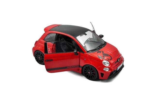 ソリド 1/18 フィアット F595 アバルト 2022 レッド