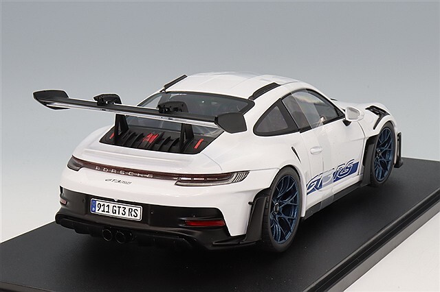 ソリド 1/18 ポルシェ 911 992 GT3 RS 2024 ホワイト/ブルーストライプ