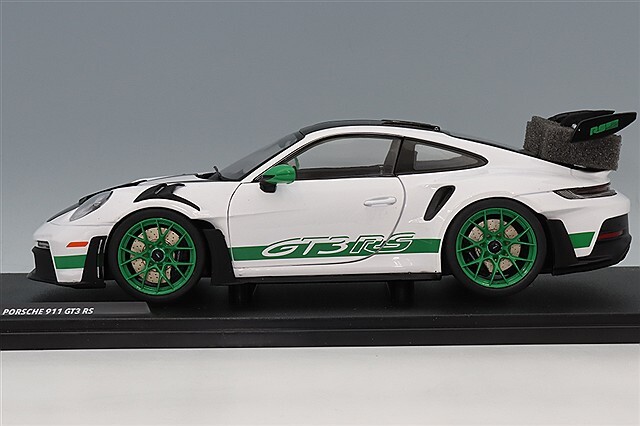 ソリド 1/18 ポルシェ 911 GT3 RS トリビュート カレラRS パッケージ