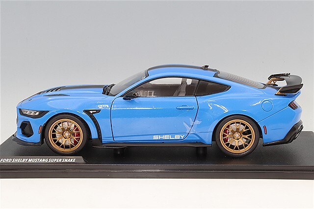 ソリド 1/18 シェルビー マスタング スーパースネーク 2025 ブルー