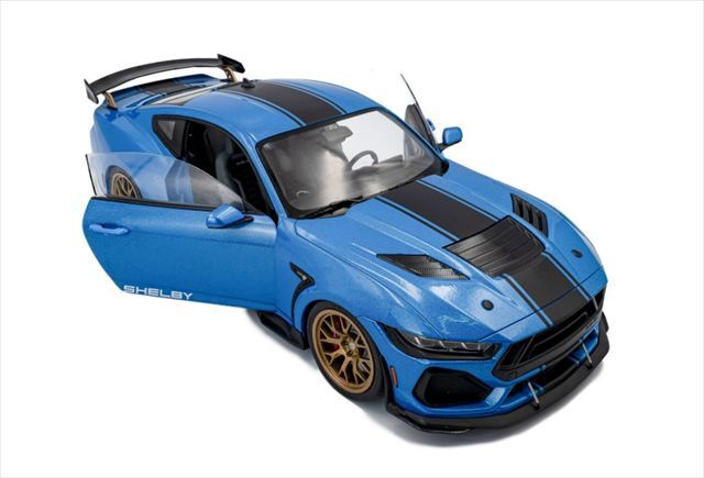 1/18シェルビーF150スーパースネーク 1/18 シェルビー F150 スーパースネーク (ブルー/ホワイト) | HLJ.co.jp