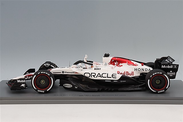 スパーク 1/18 オラクル レッドブルレーシング RB21 2025 F1 日本GP