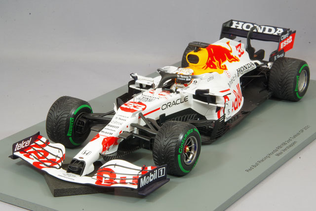 スパーク 1/18 レッドブルレーシング ホンダ RB16B 2021 F1 トルコGP 2 