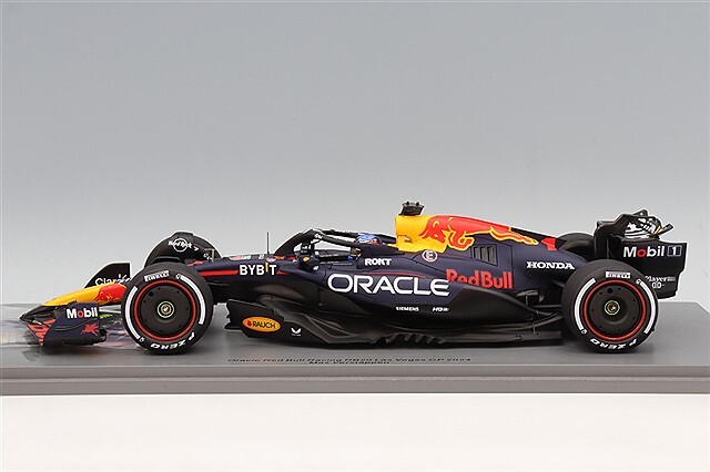 スパーク 1/18 オラクル レッドブルレーシング RB20 2024 F1