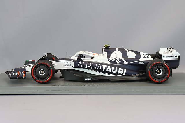 スパーク 1/18 アルファタウリ AT03 スクーデリア 2022 F1 バーレーン