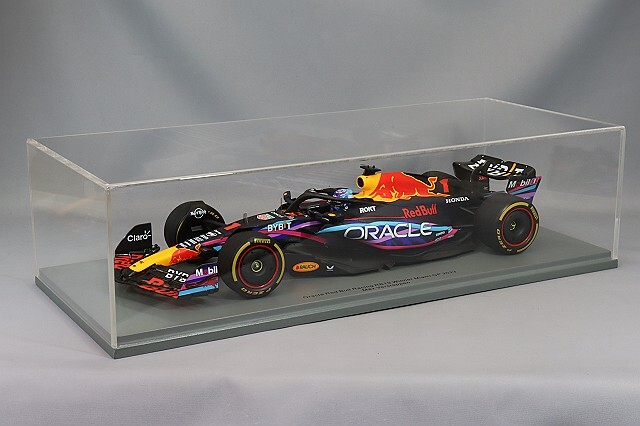 スパーク 1/18 オラクル レッドブル RB19 2023 F1 マイアミGP