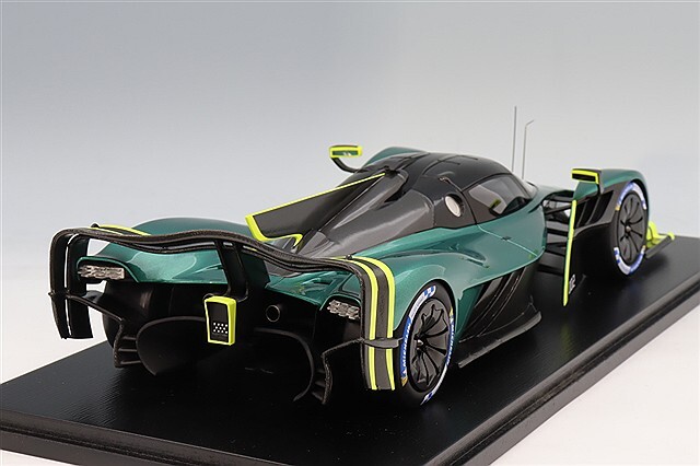 スパーク 1/18 アストンマーティン ヴァルキリー AMR Pro 2022