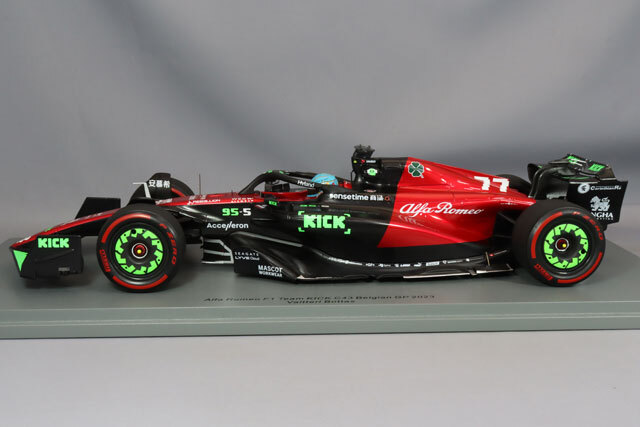 スパーク 1/18 アルファロメオ F1チーム キック C43 2023 F1 ベルギー
