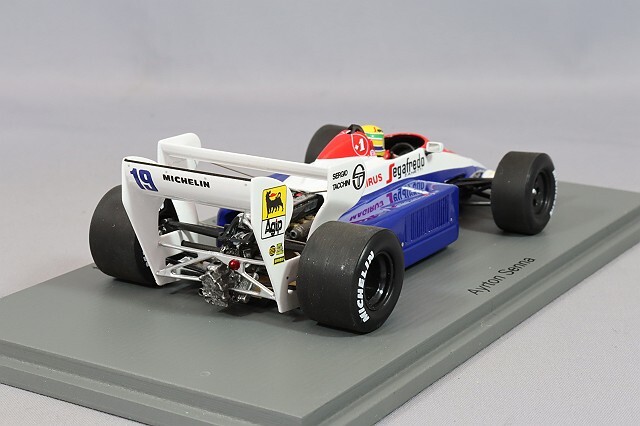 スパーク 1/43 トールマン TG184 1984 F1 イギリスGP 3位 #19 A.セナ