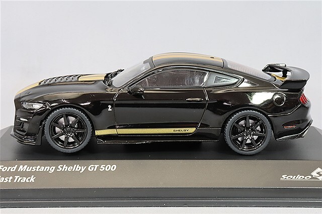 ソリド 1/43 シェルビー マスタング GT500 2020 ブラック/ゴールド