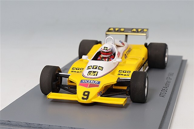 スパーク 1/43 ATS D5 1982 F1 オーストラリアGP #9 M.ヴィンケルホック