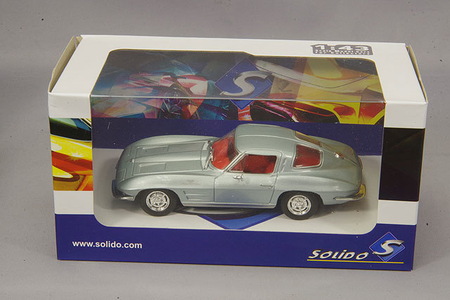 ソリド 1/43 シボレー コルベット スティングレイ ライトブルー