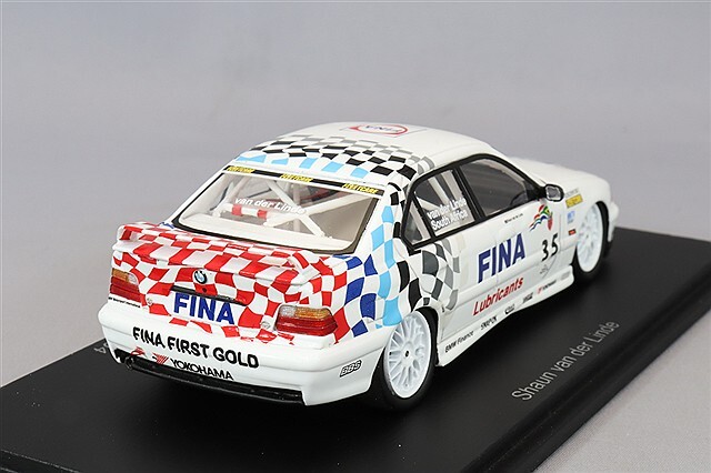 bmw 320d レーシングカー　1/18 bmw 320d レーシングカー 1/18