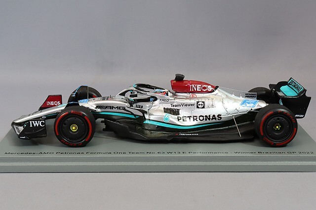 スパーク 1/43 メルセデス AMG ペトロナス F1 W13 Eパフォーマンス 
