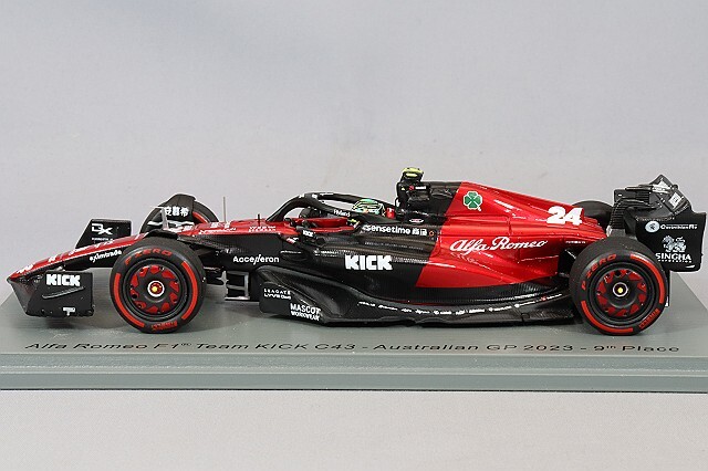 スパーク1/43 アルファロメオ C43 周冠宇 2023オーストラリア9位