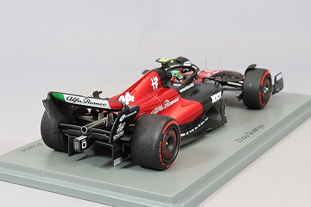 スパーク 1/43 アルファロメオ F1 チーム ステイク C43 2023 F1 