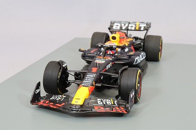 スパーク 1/43 オラクル レッドブルレーシング RB19 2023 F1