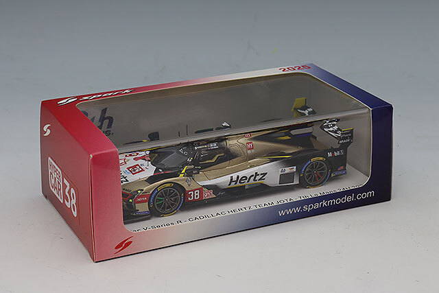 スパーク 1/43 キャデラック Vシリーズ.R キャデラック ハーツ チーム
