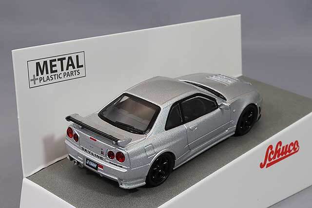 Nismo R34 GT-R Z-tune 1:64 シルバー hqdefault.jpg