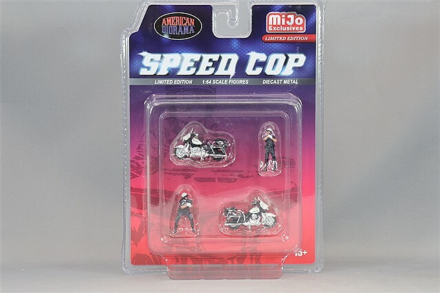 アメリカンジオラマ 1/64 フィギュア スピードコップポリス バイク 4個