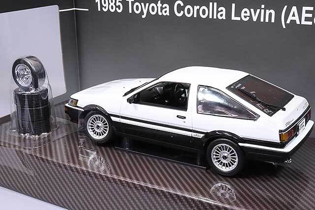 サンスター 1/24 トヨタ カローラ レビン AE86 1985 ホワイト