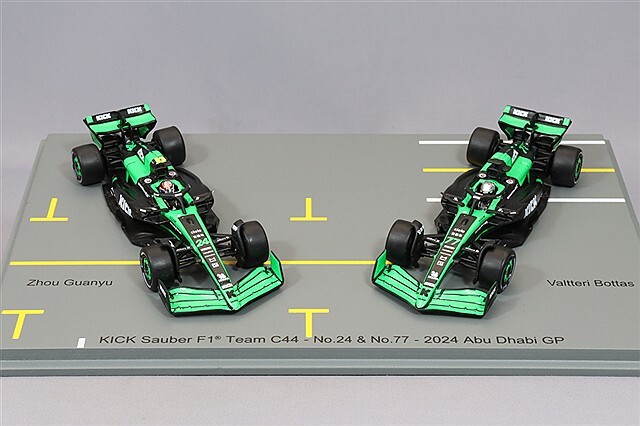 スパーク 1/43 S.ベッテル 2022 アブダビGP スパーク 1/43 アストンマーチン AMR22 アブダビGP 2022 S
